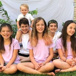 Meet your Posher, Lin